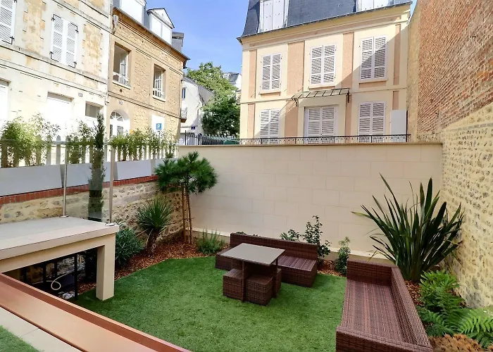 Havre De Paix & Jardin Quartier Bonsecours Fibre
